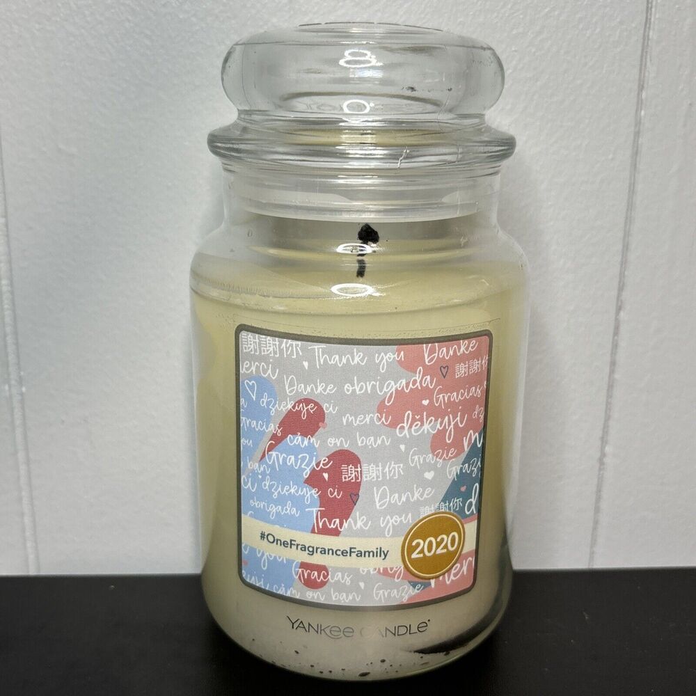 Yankee Candle "THANK YOU" DEERFIELD FLAGSHIP Exclusive ~ Large 22 oz.~ RARE~USED